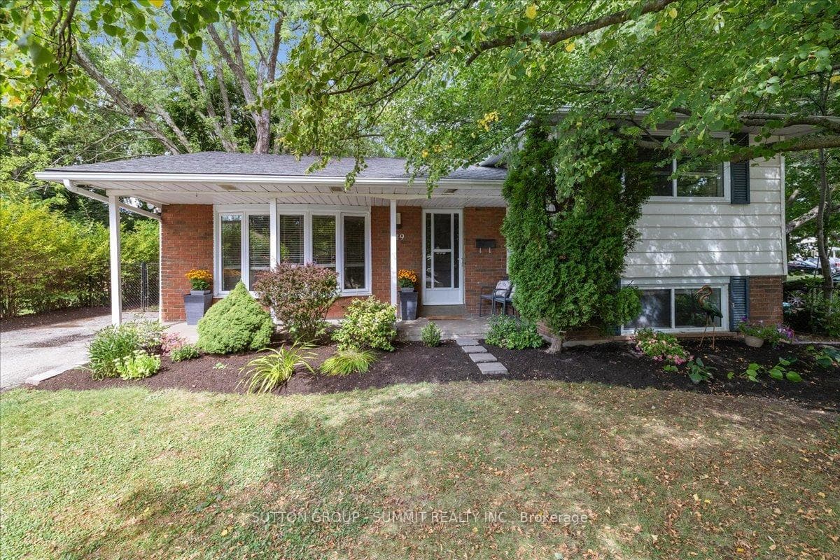319 Erindale Drive photo 1