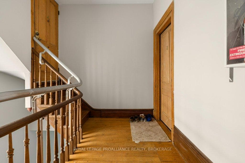 130 King Street East / 45 West Street N/A photo 33