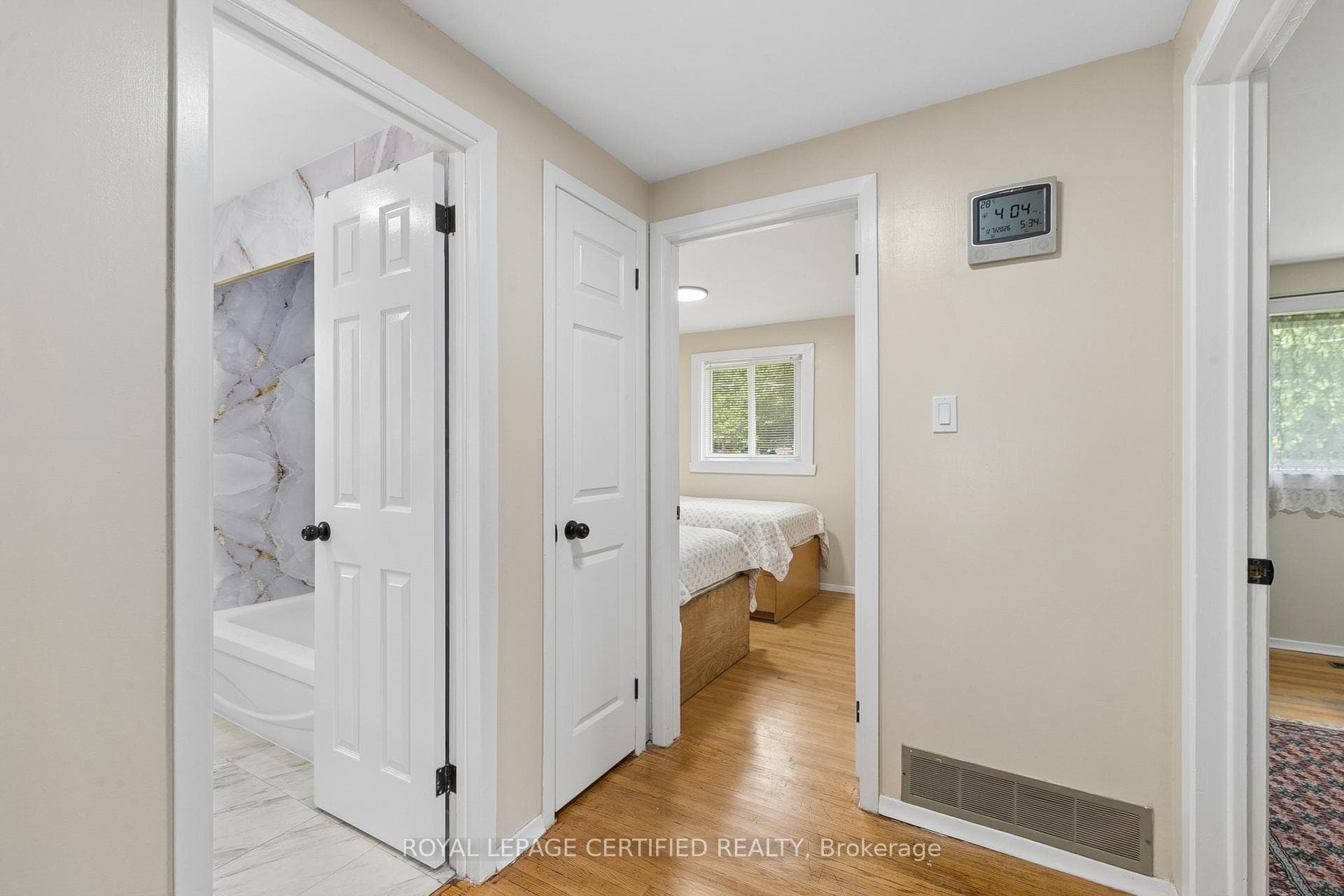 1121 Valentine Drive photo 18