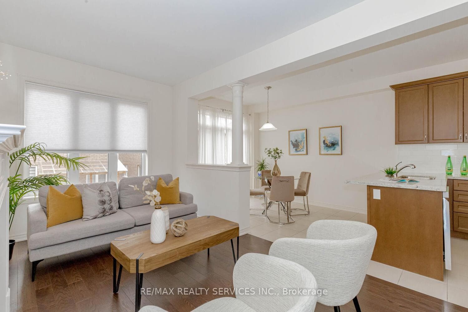 46 Benhurst Crescent photo 14