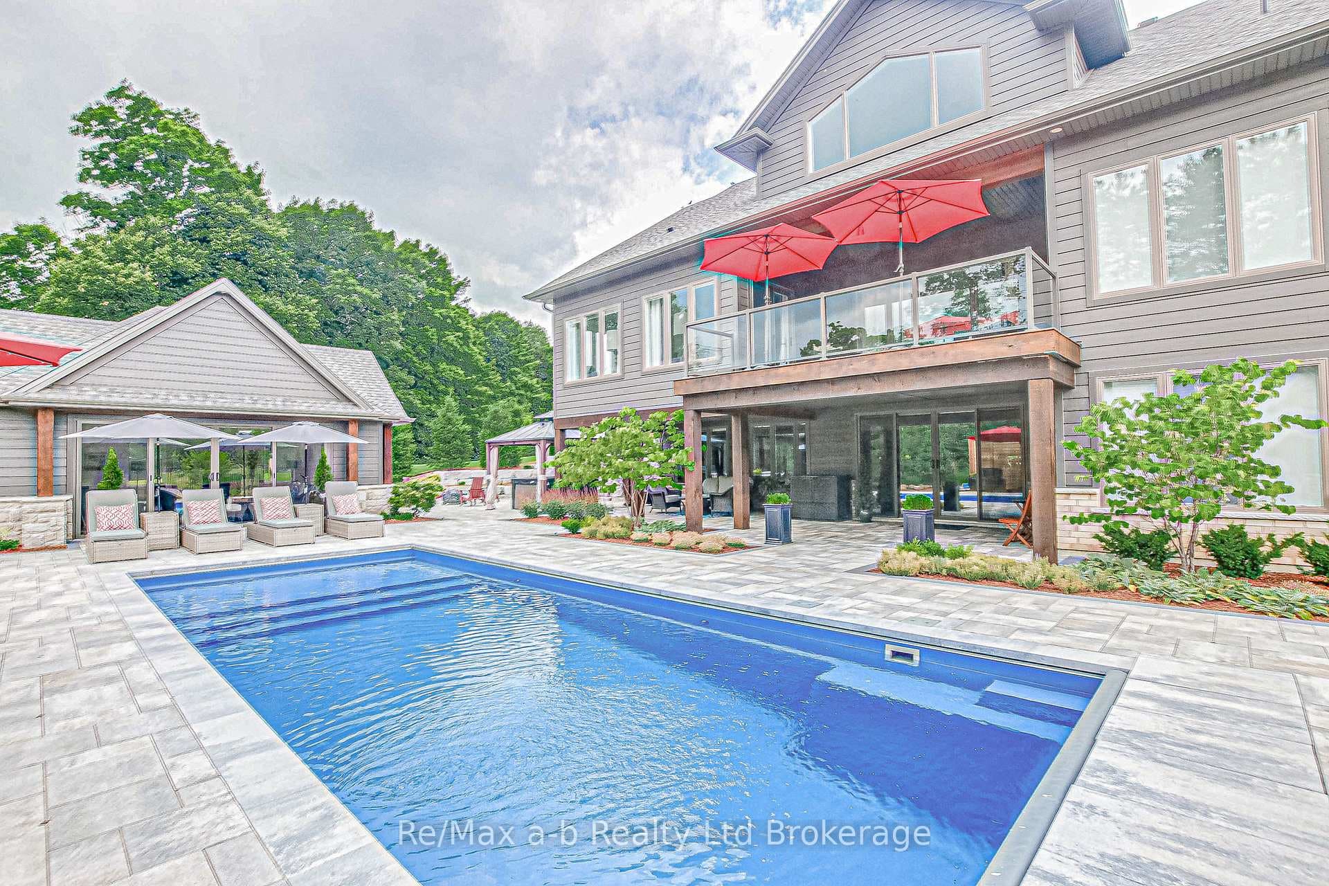 88 Otterview Drive photo 5