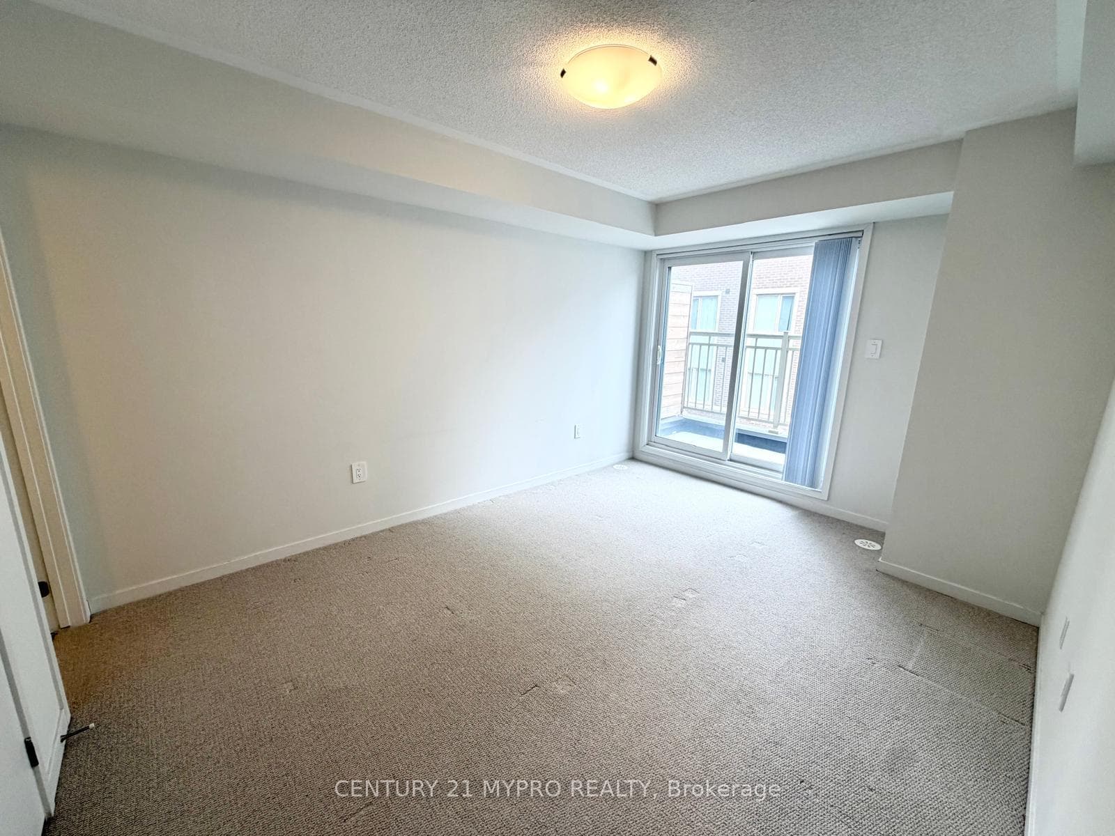 31 Honeycrisp Crescent Unit 67 photo 24