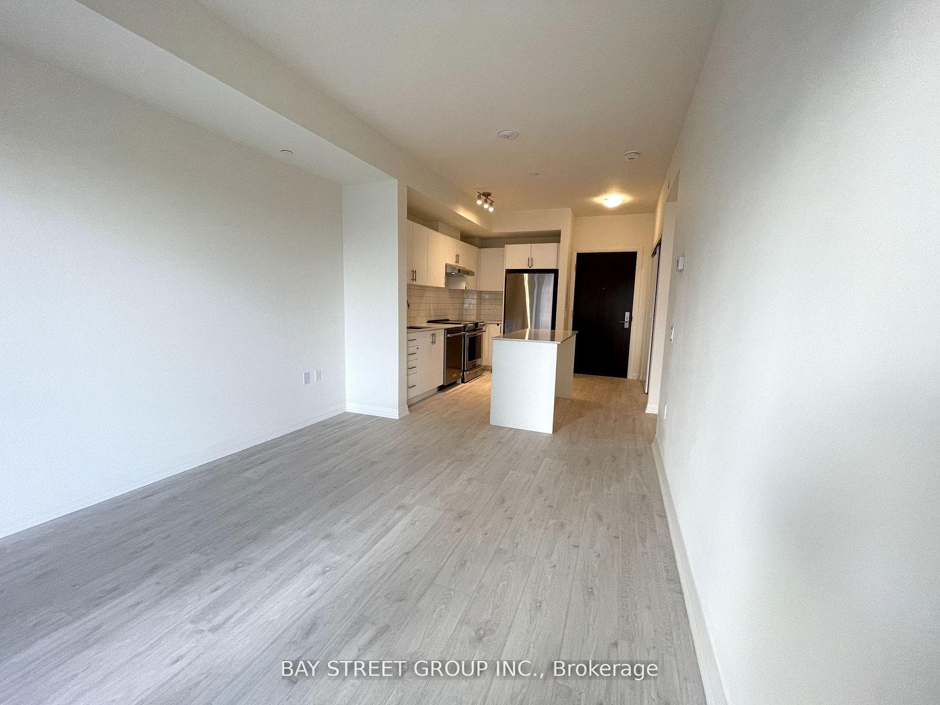 9000 Jane Street Unit 304 photo 5