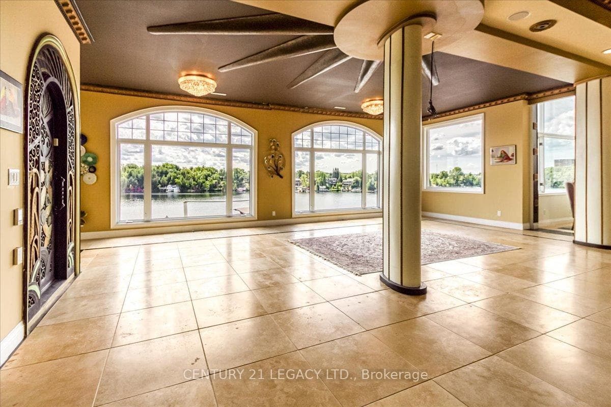 376 Maki Avenue photo 28