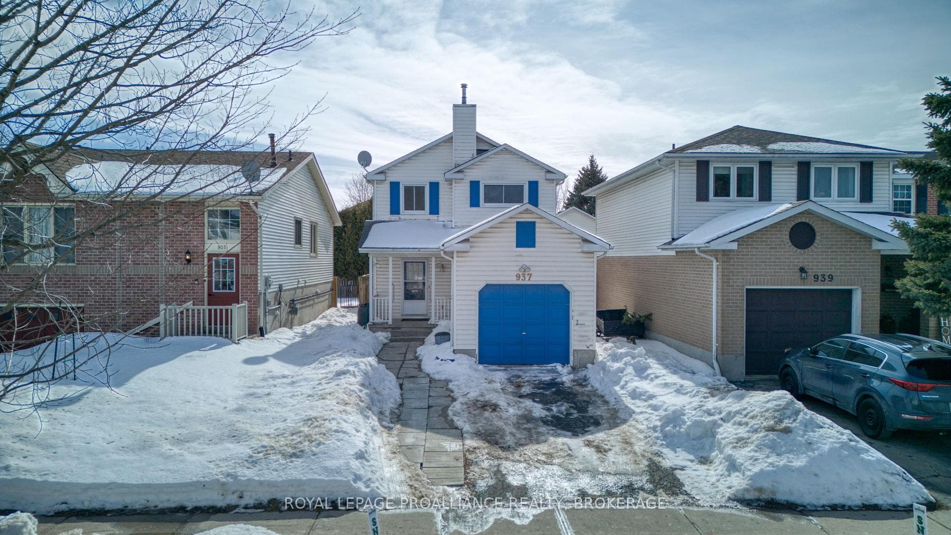 937 Killarney Crescent photo 1