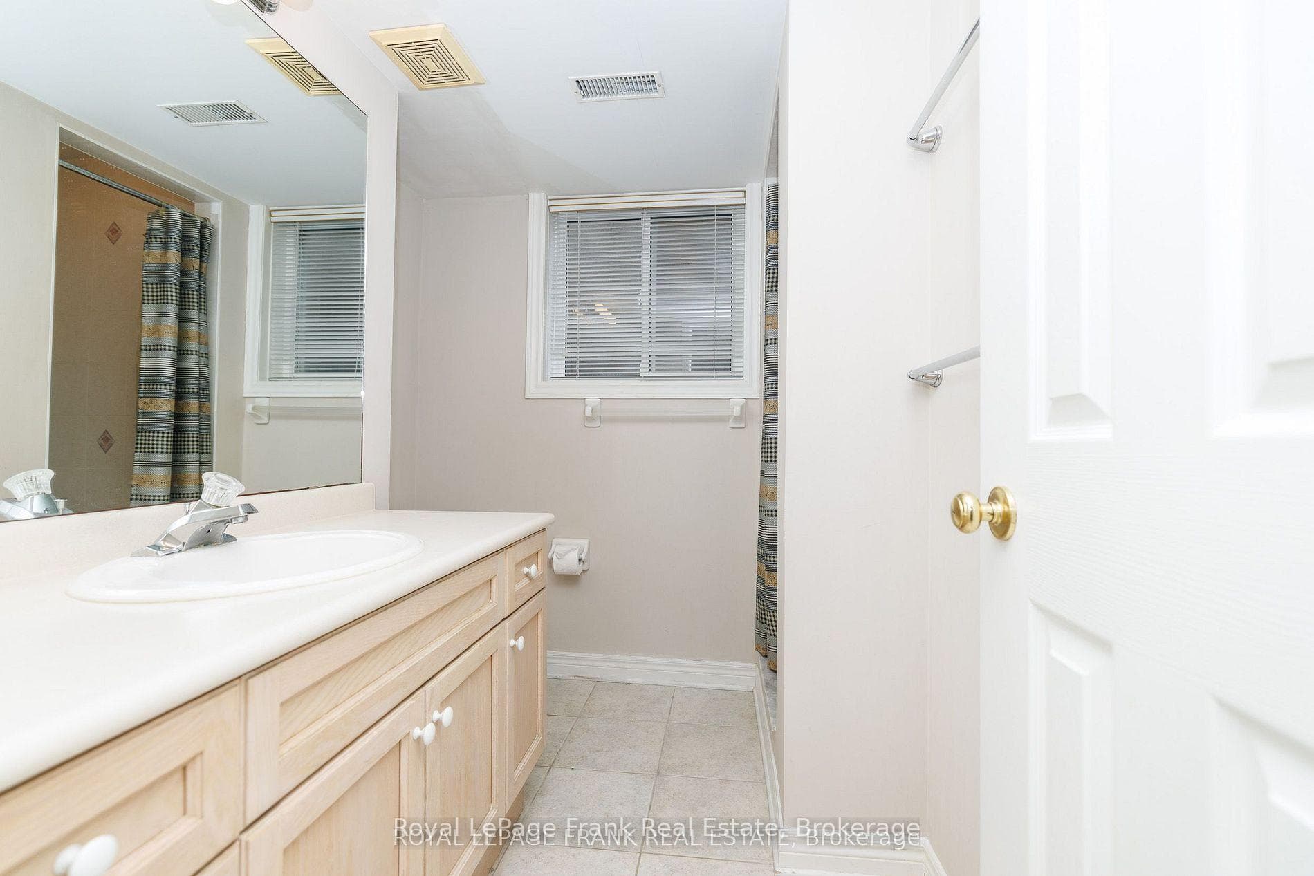 4112 Walcot Court photo 29