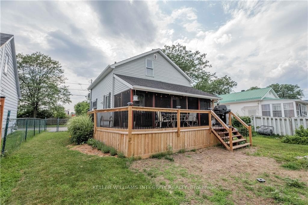 1133 HEBERT Street photo 18