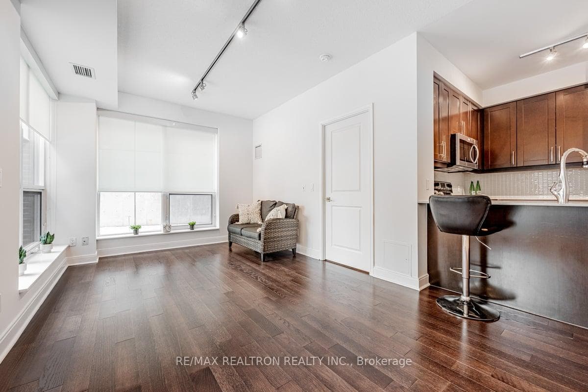 Corner suite with lots of floor to ceiling windows