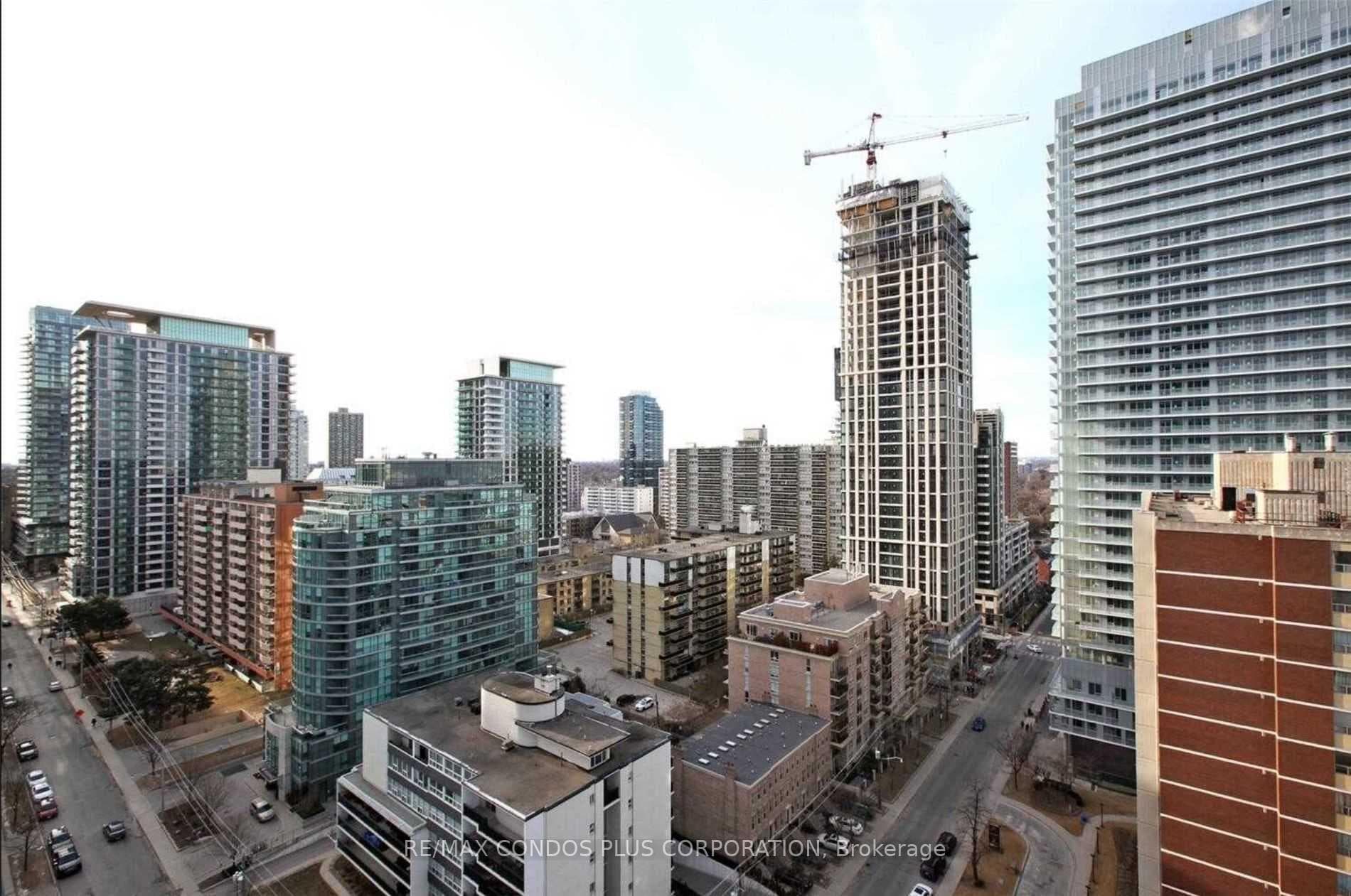 185 Roehampton Avenue Unit 1504 photo 14