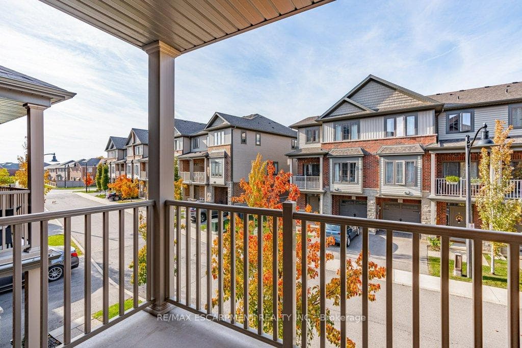 16 Ridgeside Lane photo 32