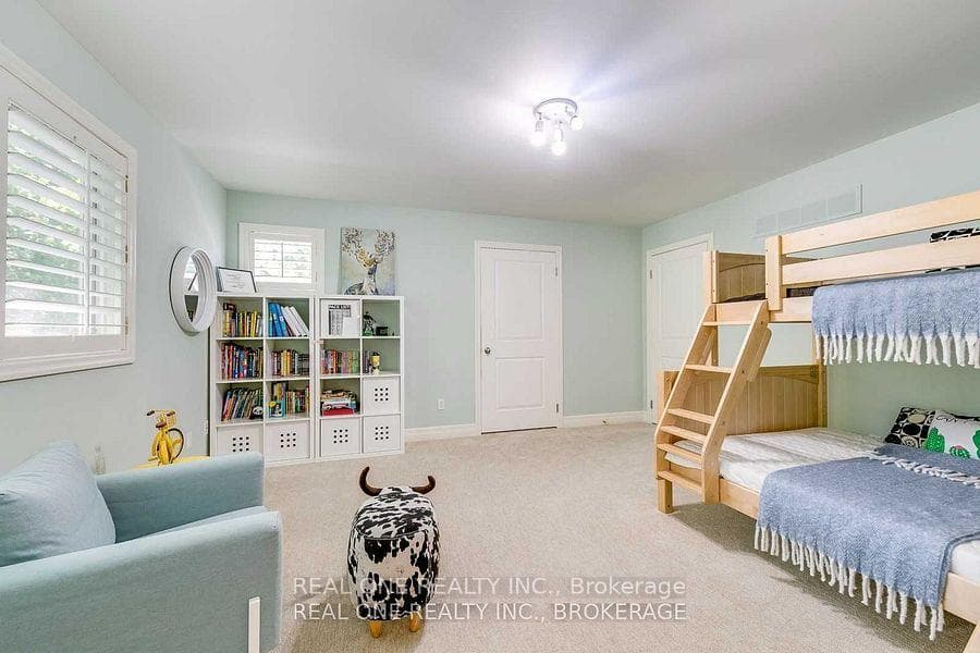 249 Poplar Drive photo 14