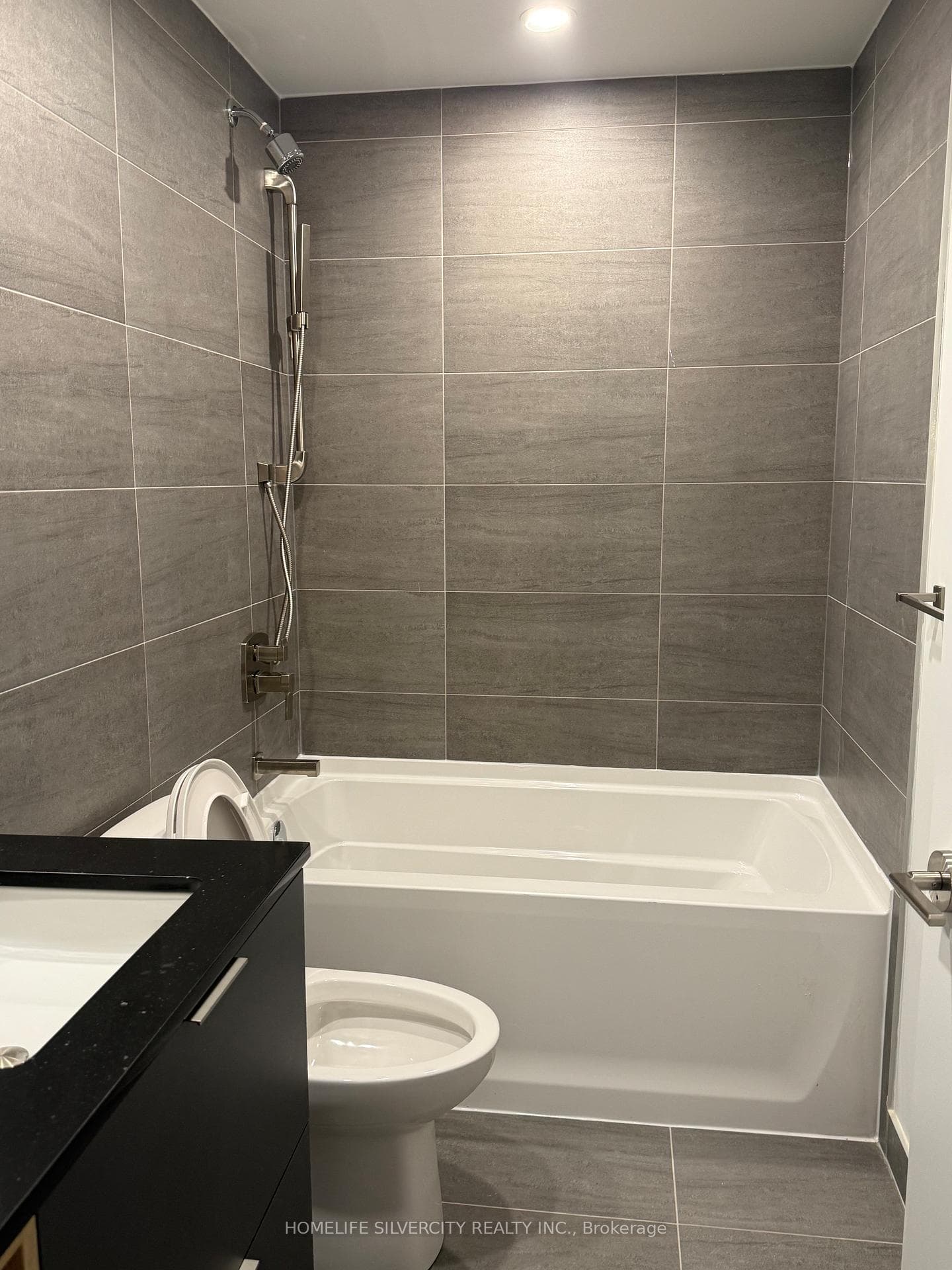 1 Fairview Street Unit 2907 photo 4