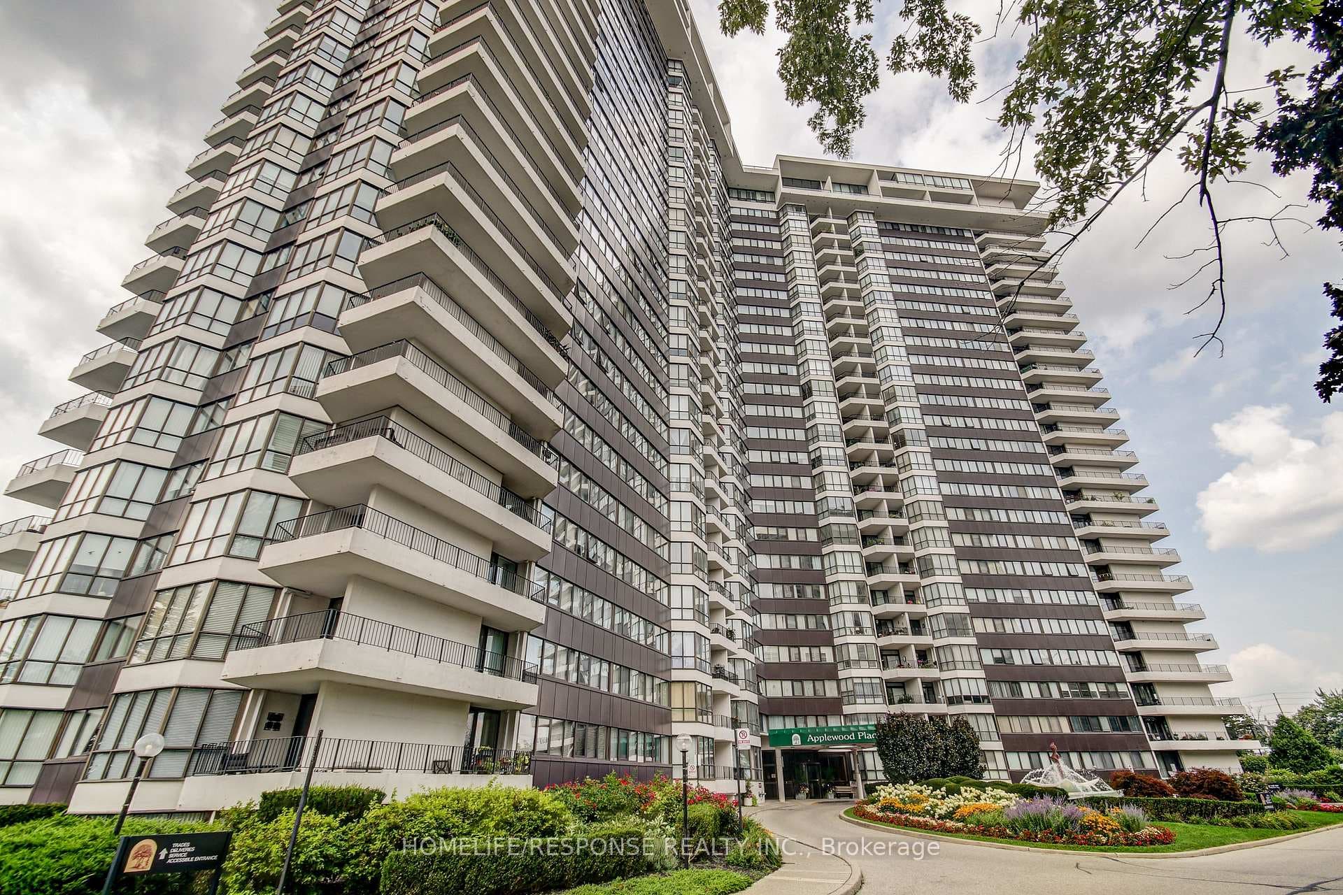 1333 BLOOR Street Unit 1019 photo 1