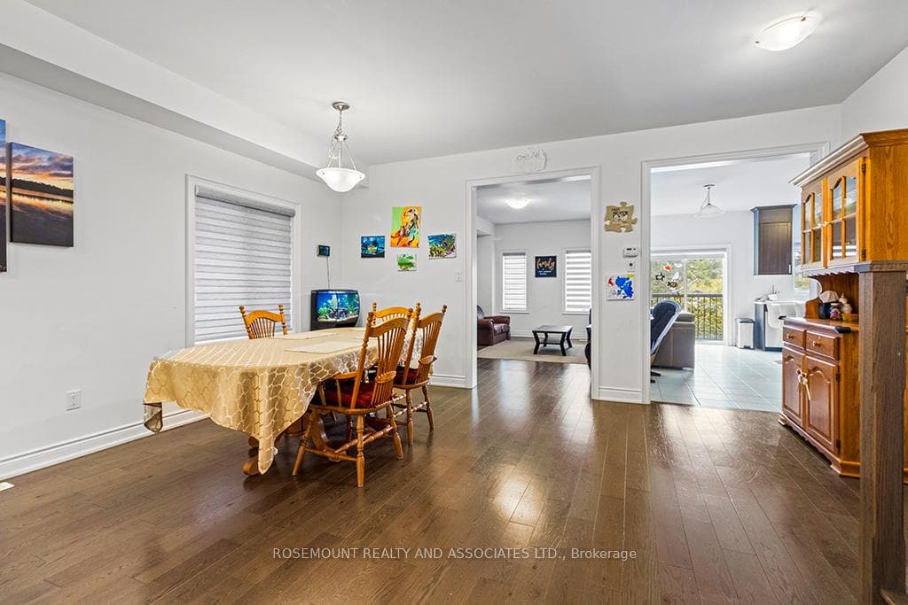 107 Werry Avenue photo 12
