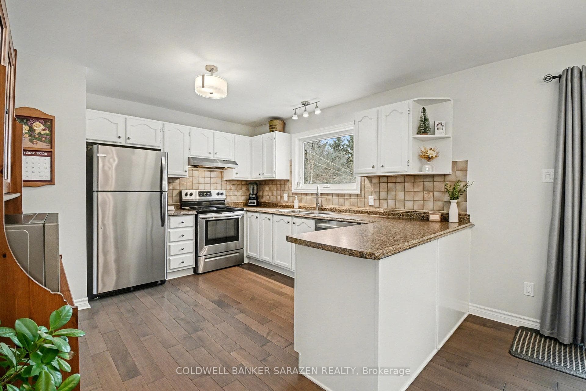 3239 South Branch Street photo 9