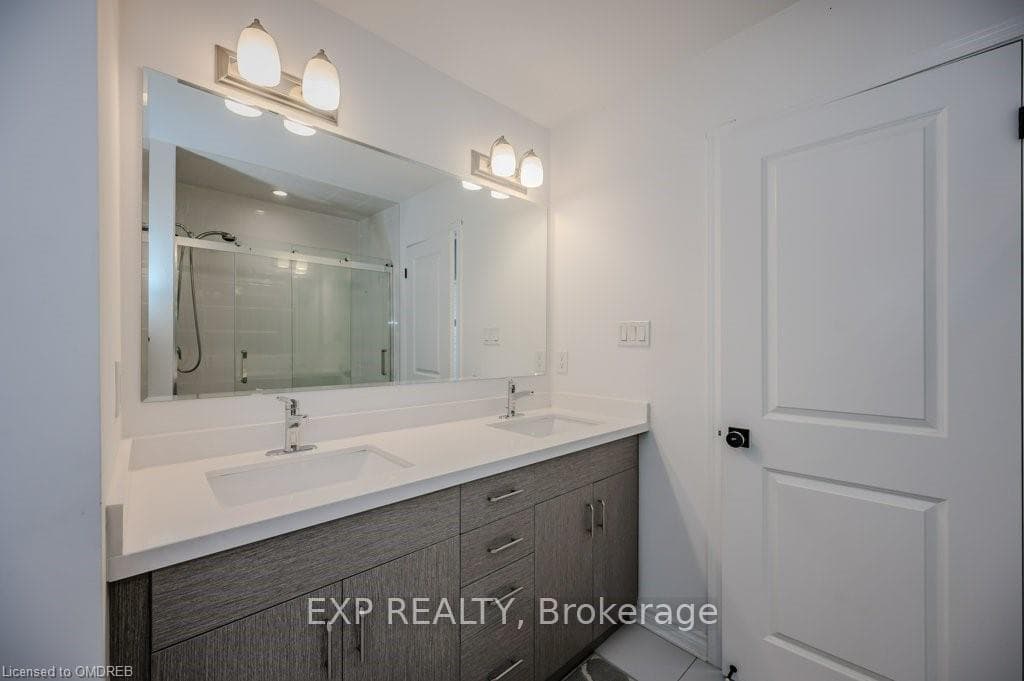 883 HICKORY CRES Crescent photo 21