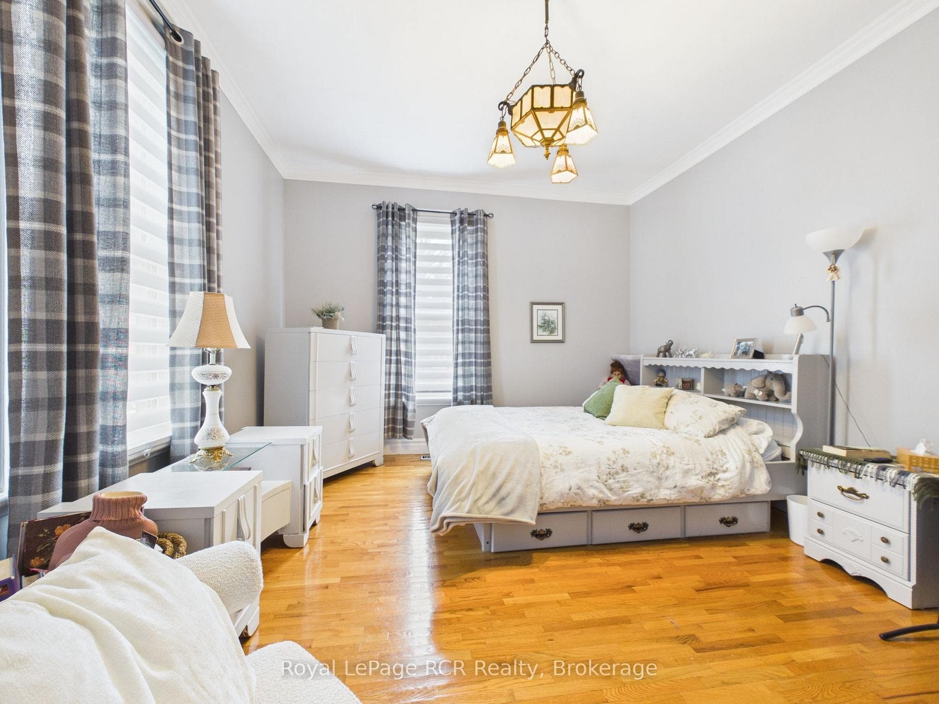 338 Minnie Street photo 11