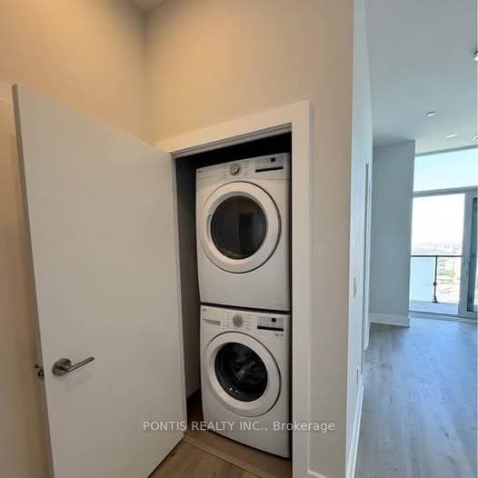430 Square One Drive Unit 5002 photo 8