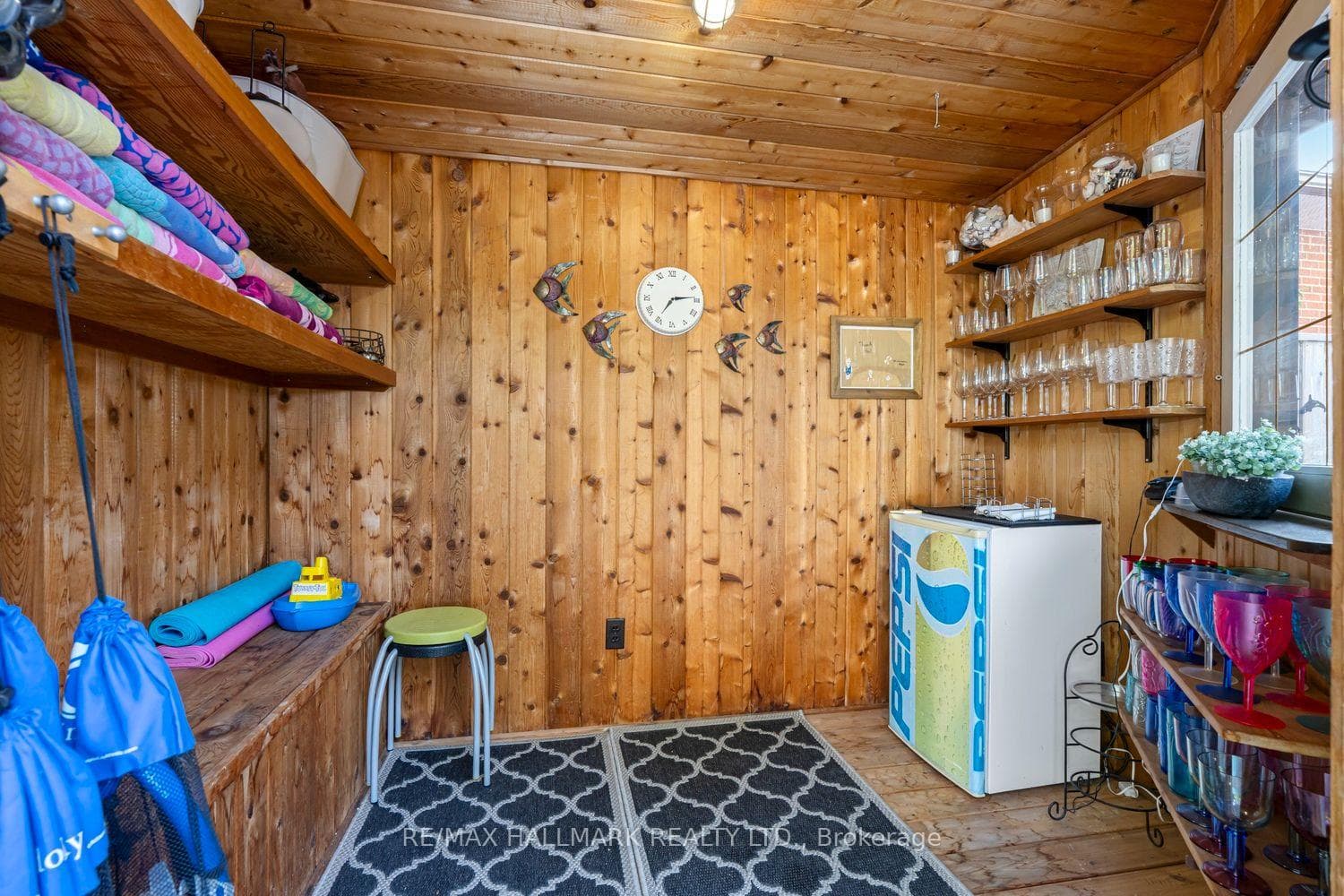 25 Queensborough Crescent photo 42