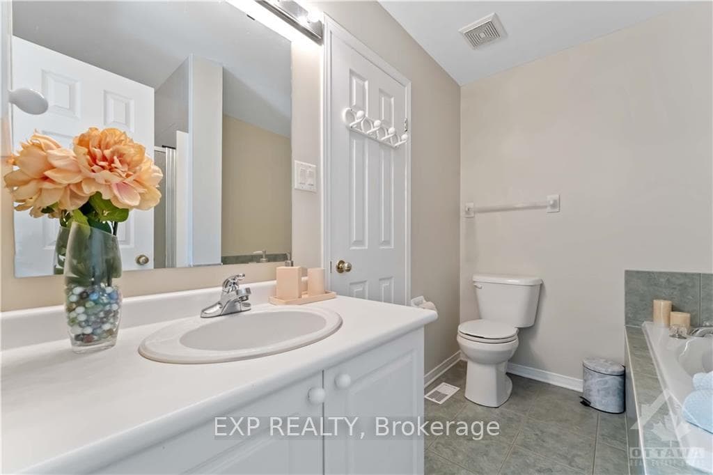 17 SCOUT Street photo 19