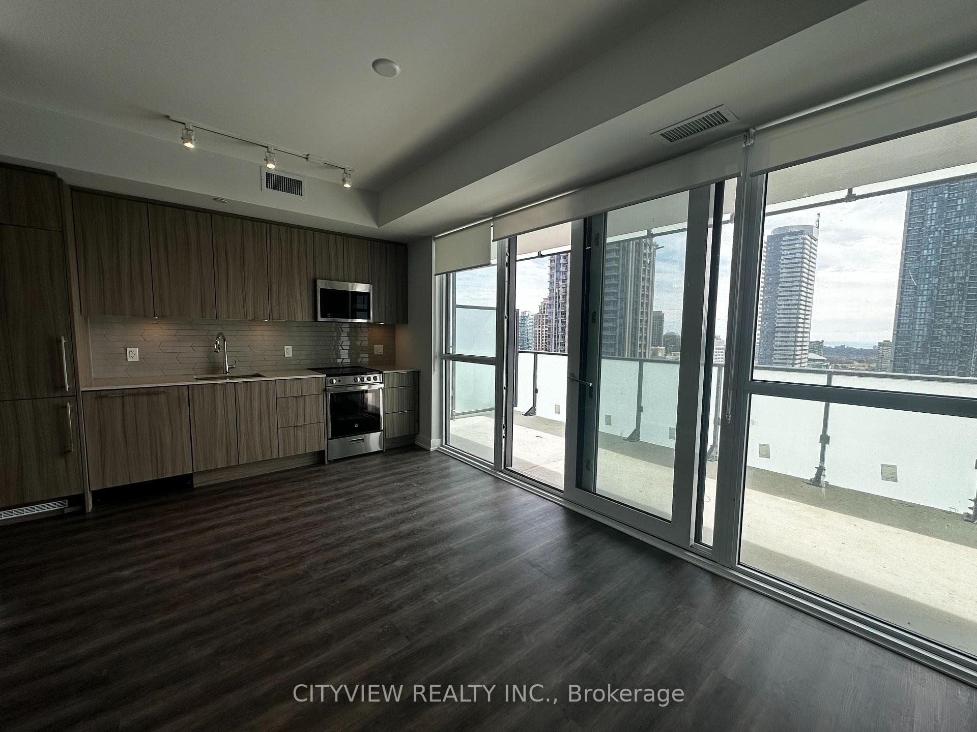430 Square One Drive Unit 1504 photo 6