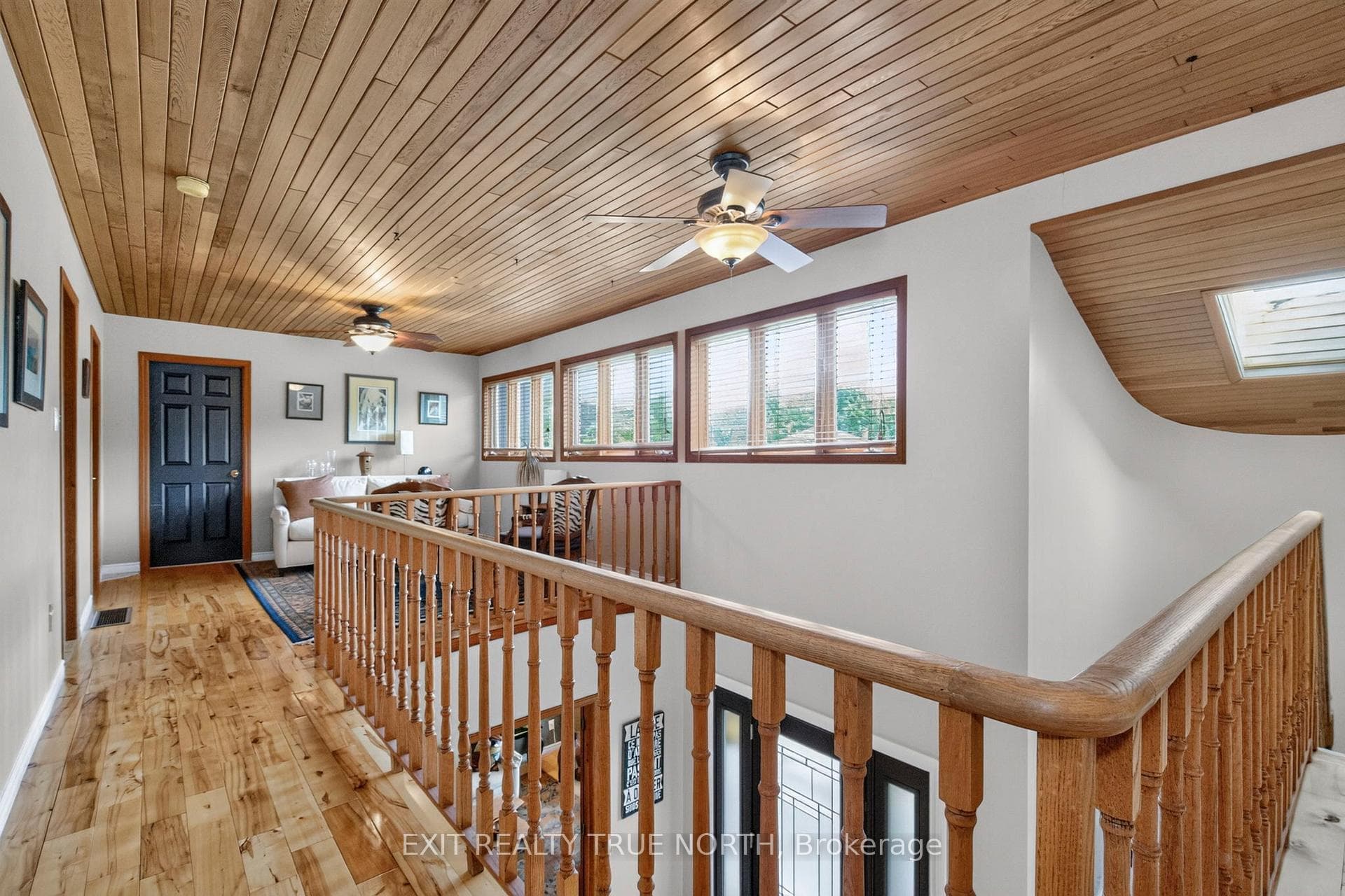 14 Rosewood Avenue photo 23