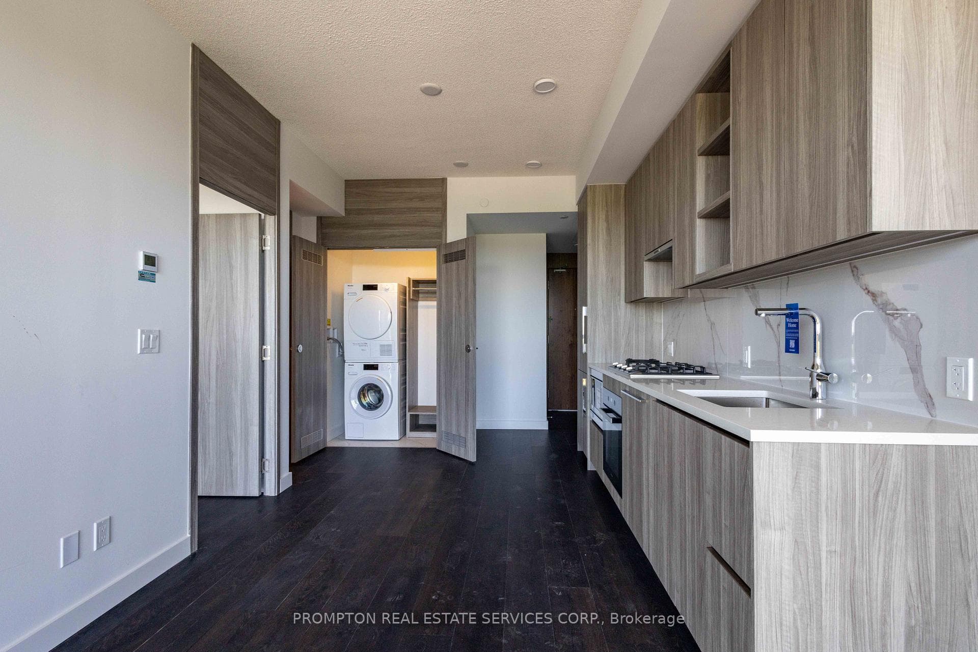 68 Esther Shiner Boulevard Unit 2008 photo 28