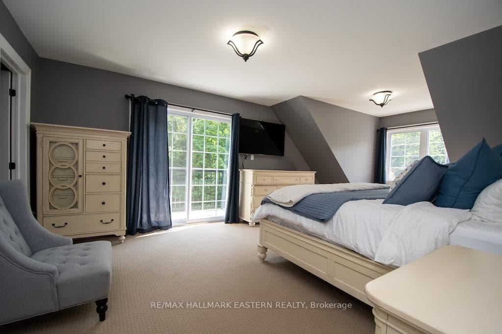 267 Edwina Drive photo 17