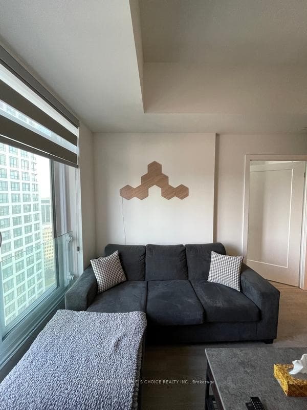 9 Mabelle Avenue Unit 2919 photo 11