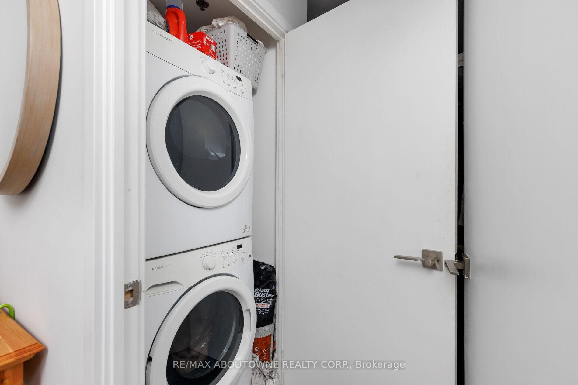 20 Minowan Miikan Lane Unit 1804 photo 27