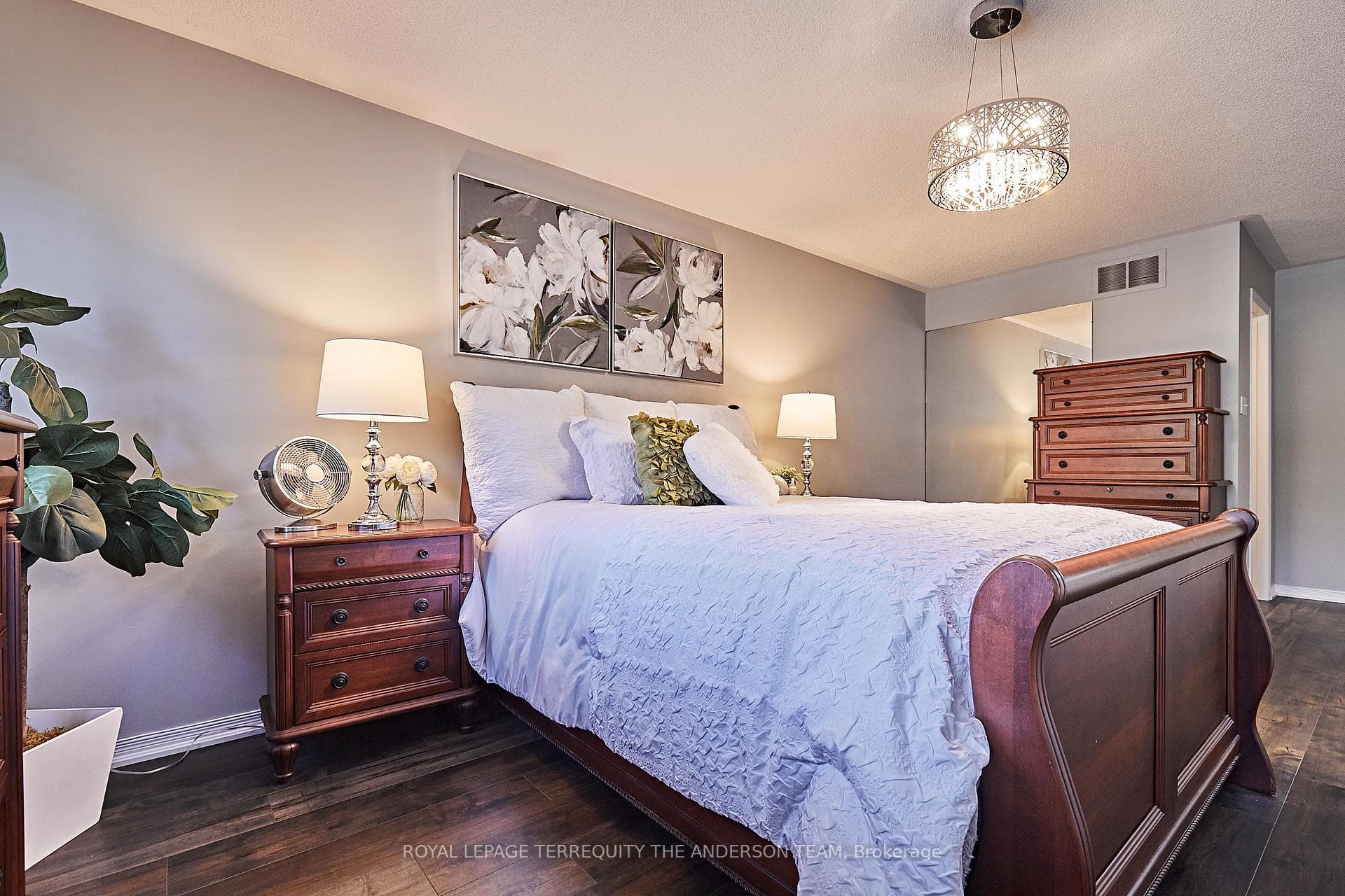 20 Allayden Drive photo 28