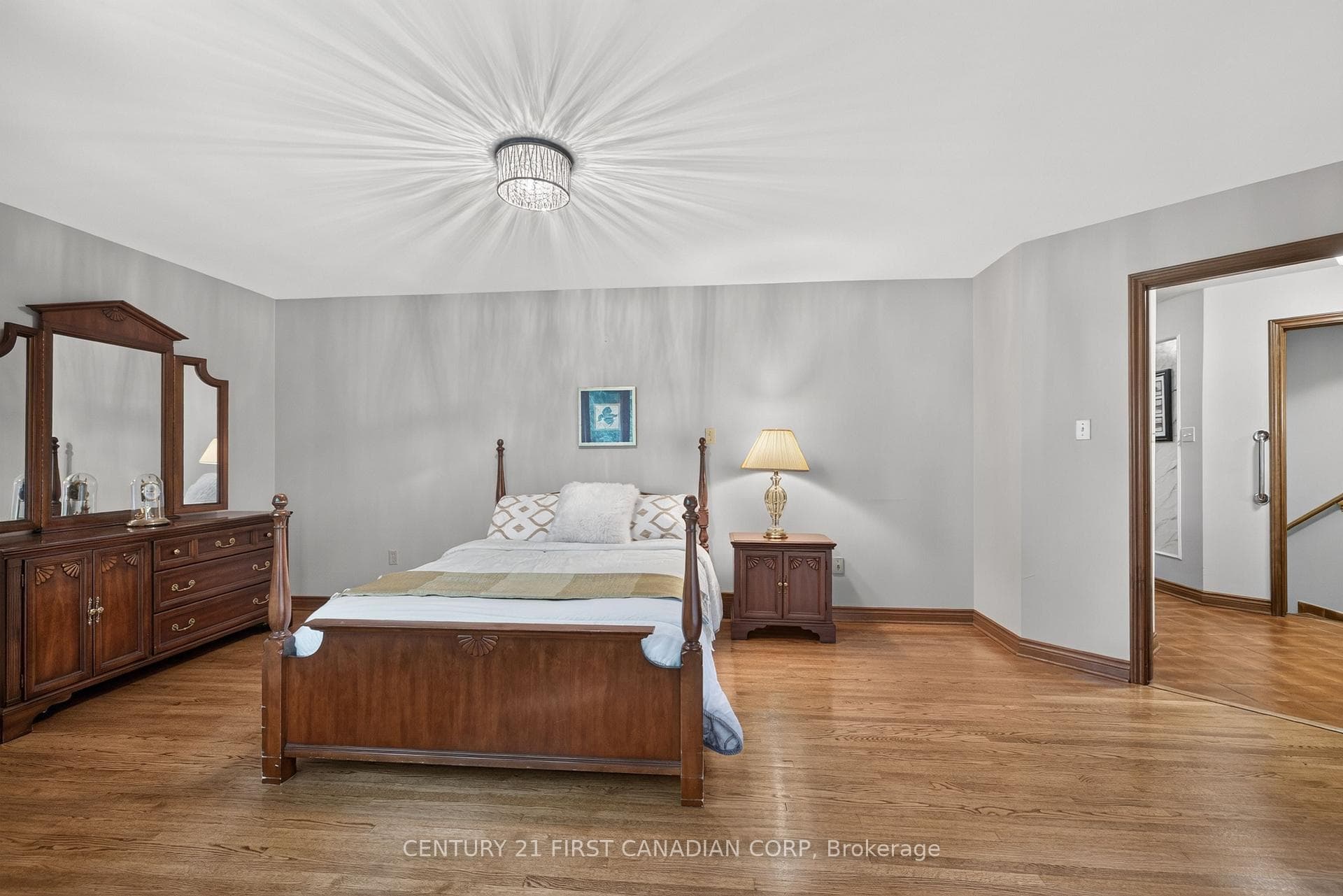 27 Stirrup Court photo 16