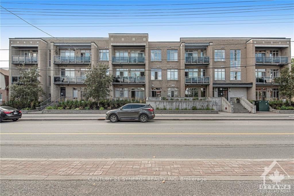 682 CHURCHILL Avenue Unit 303 photo 2