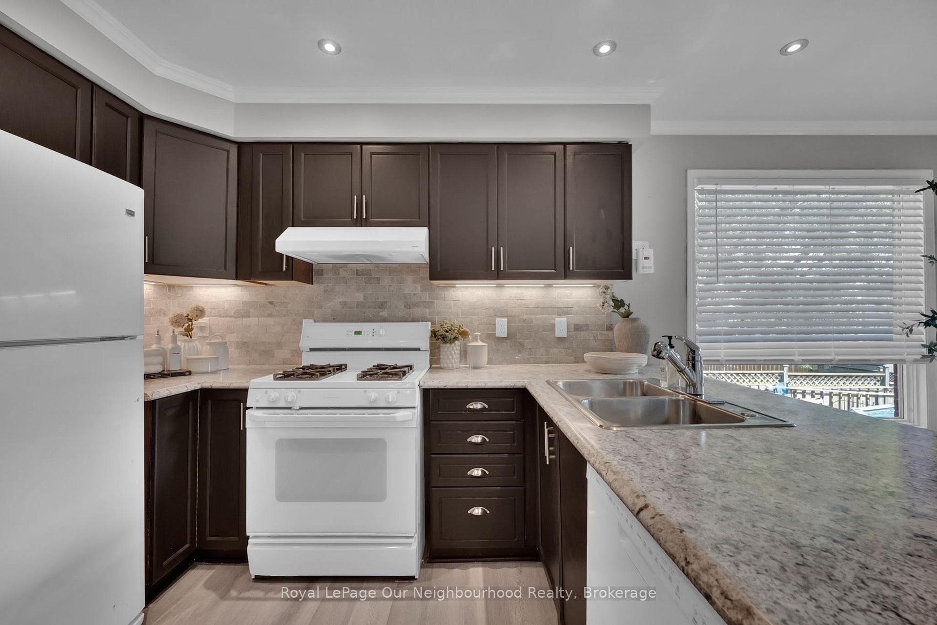 99 Foster Creek Drive photo 12