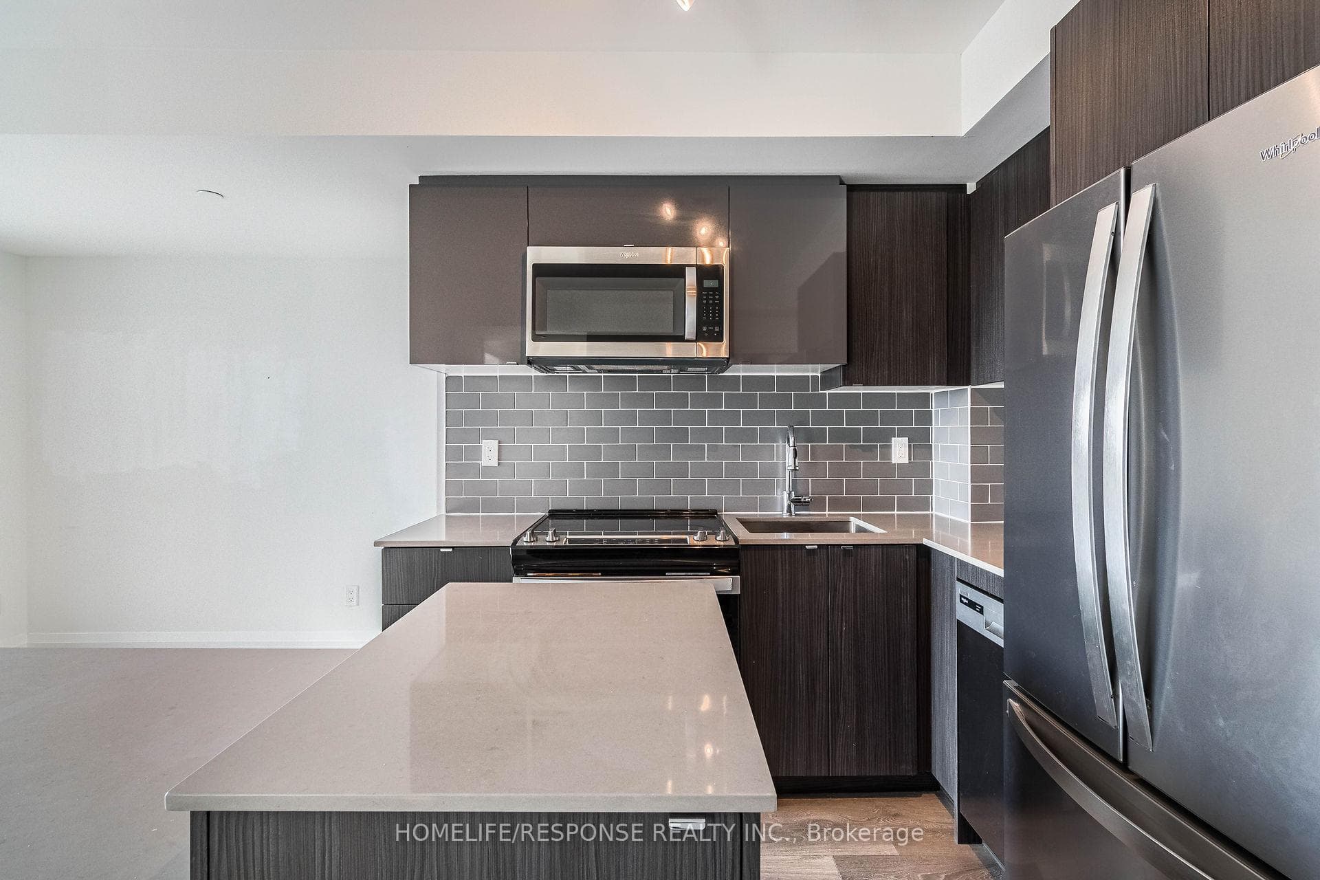 1461 LAWRENCE Avenue Unit 501 photo 12