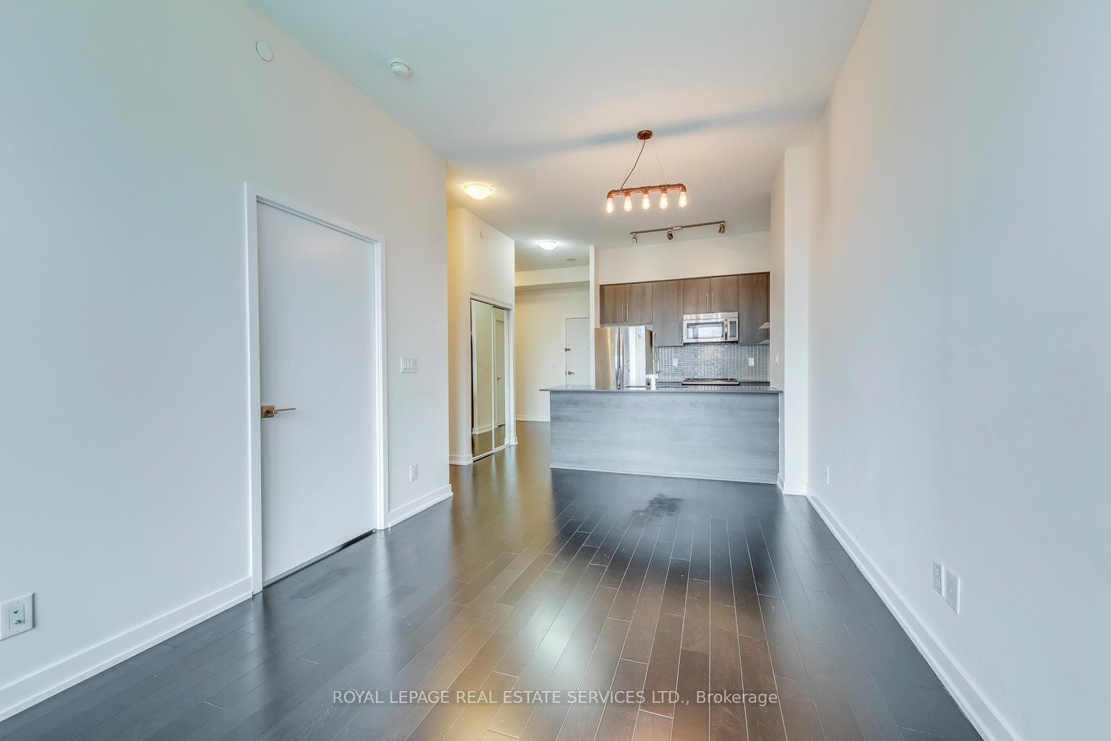 510 Curran Place Unit 610 photo 20