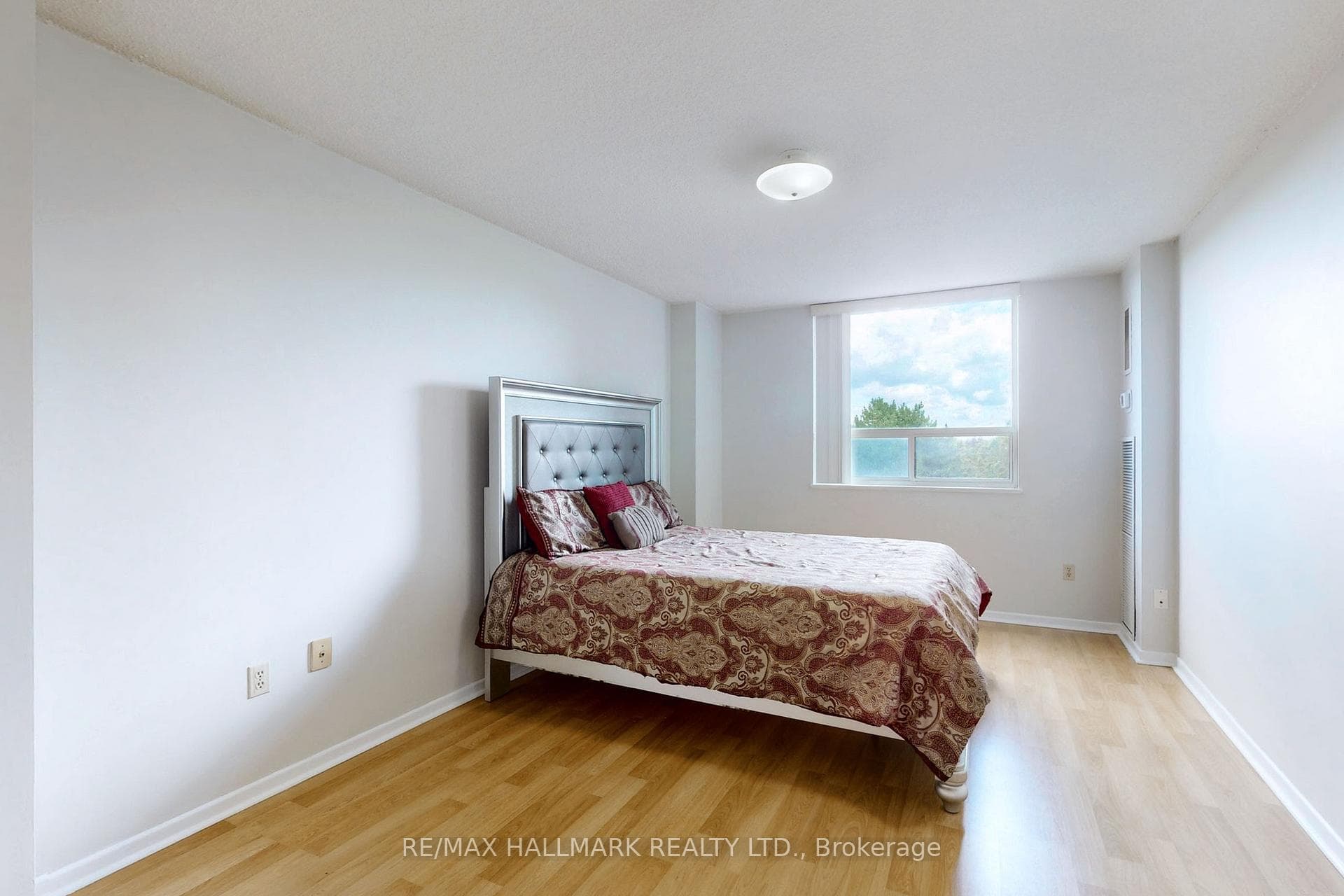 10 Muirhead Road Unit 505 photo 14