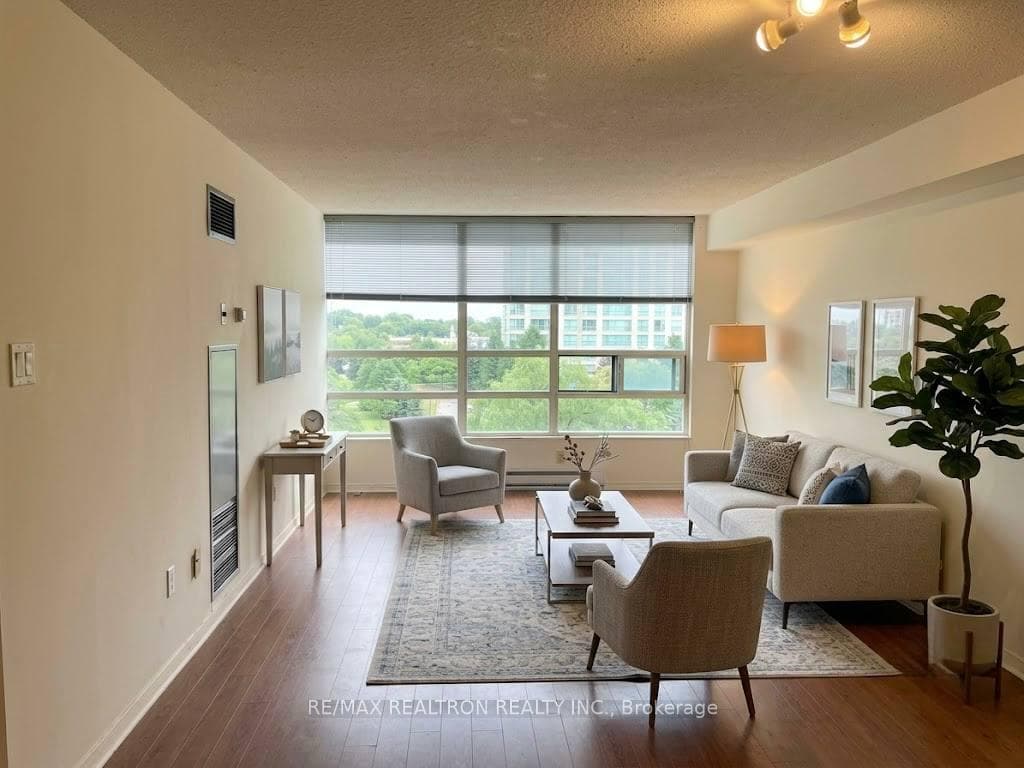 7805 Bayview Avenue Unit 705 photo 4
