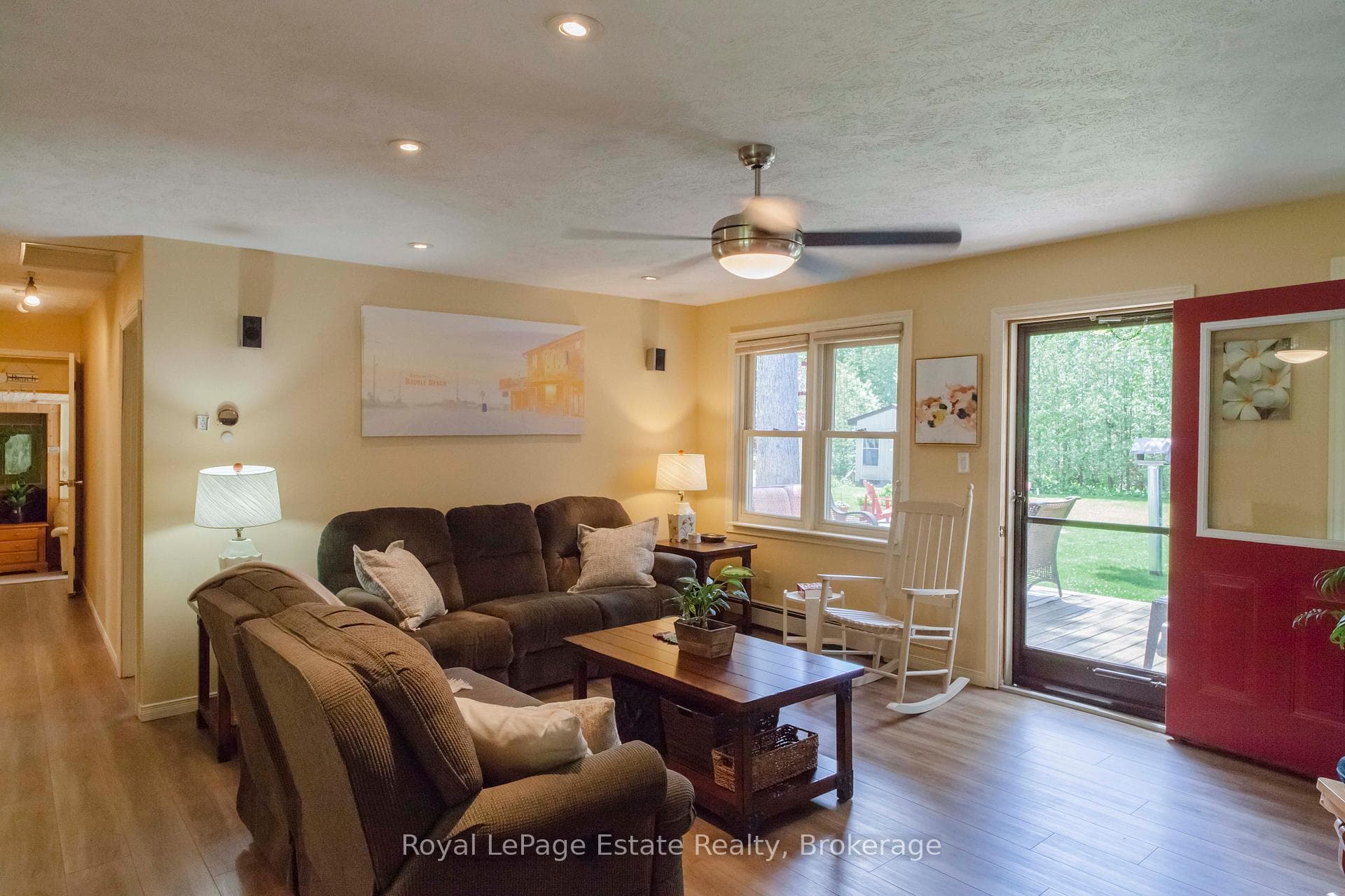 326 Lindsay Street photo 19