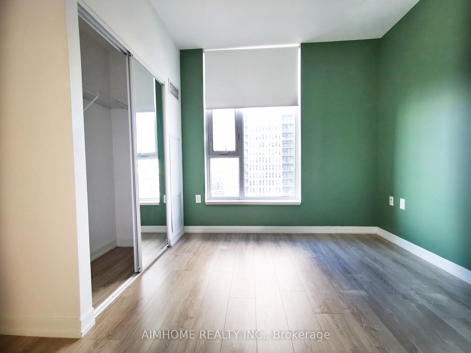 20 Tubman Avenue Unit 1810 photo 11