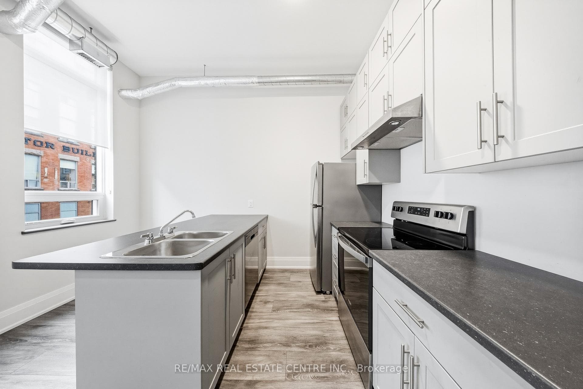 11 Queen Street Unit 206 photo 12