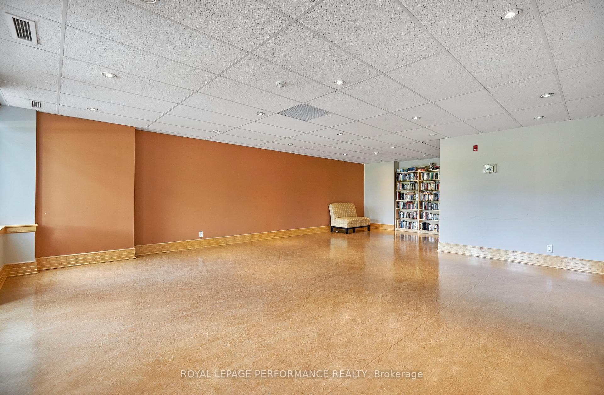 205 Bolton Street Unit 332 photo 29