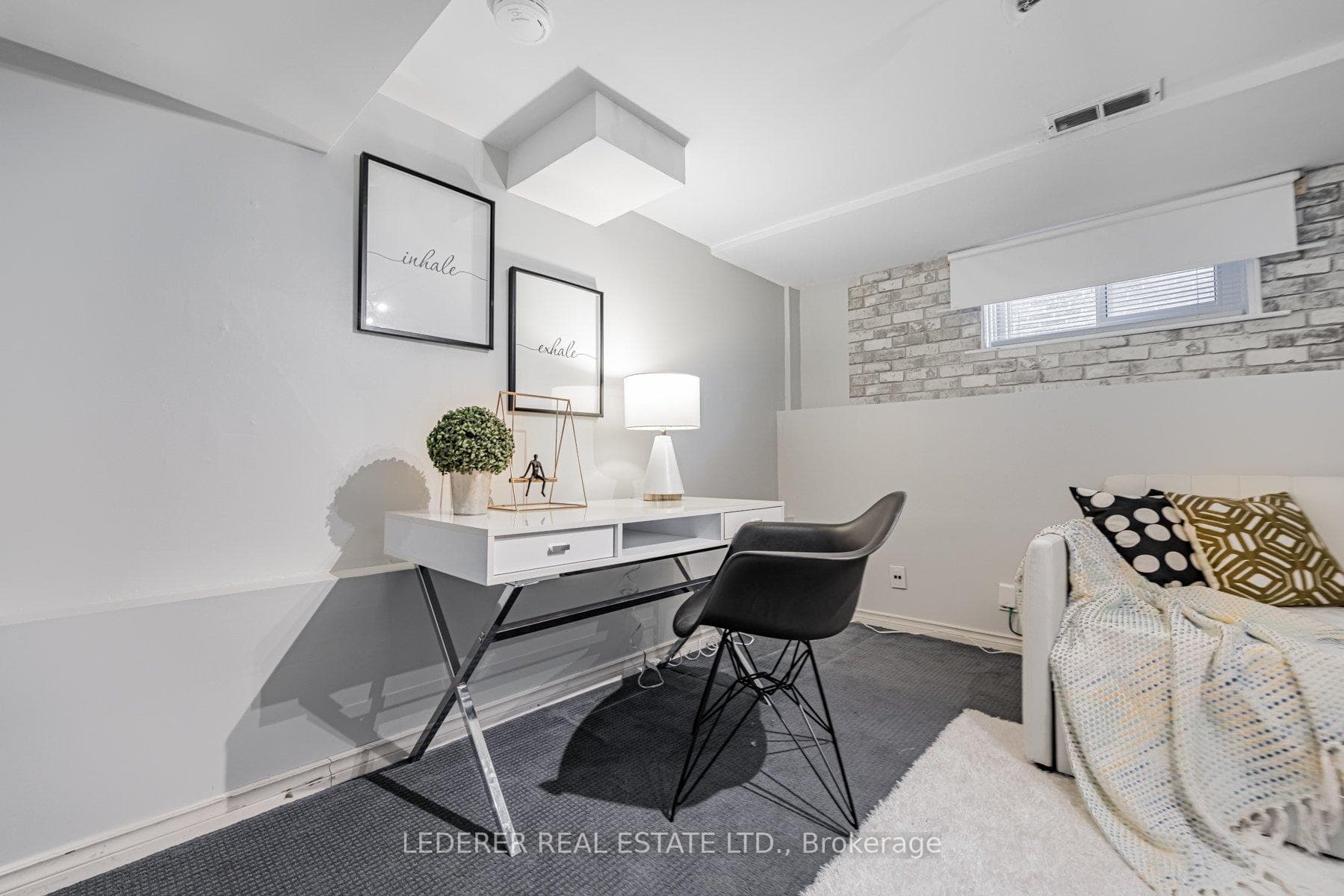 37 Simpson Avenue photo 28