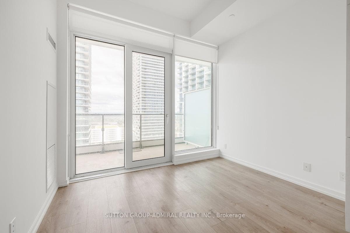7890 Jane Street Unit 1703 photo 8