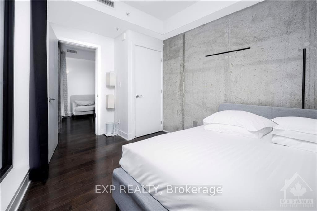 20 DALY Avenue Unit 1711 photo 15