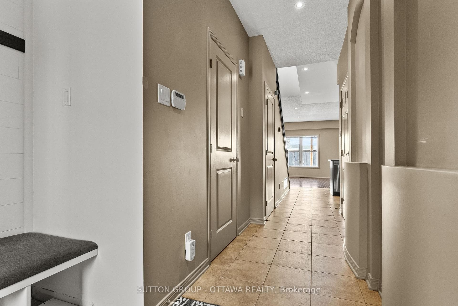 1107 Fieldfair Way photo 3