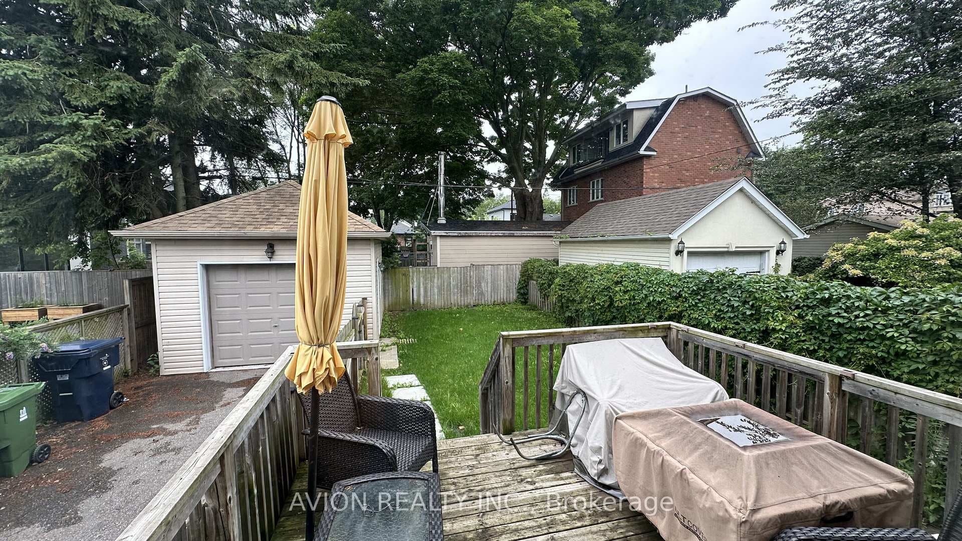 294 Warden Avenue photo 9
