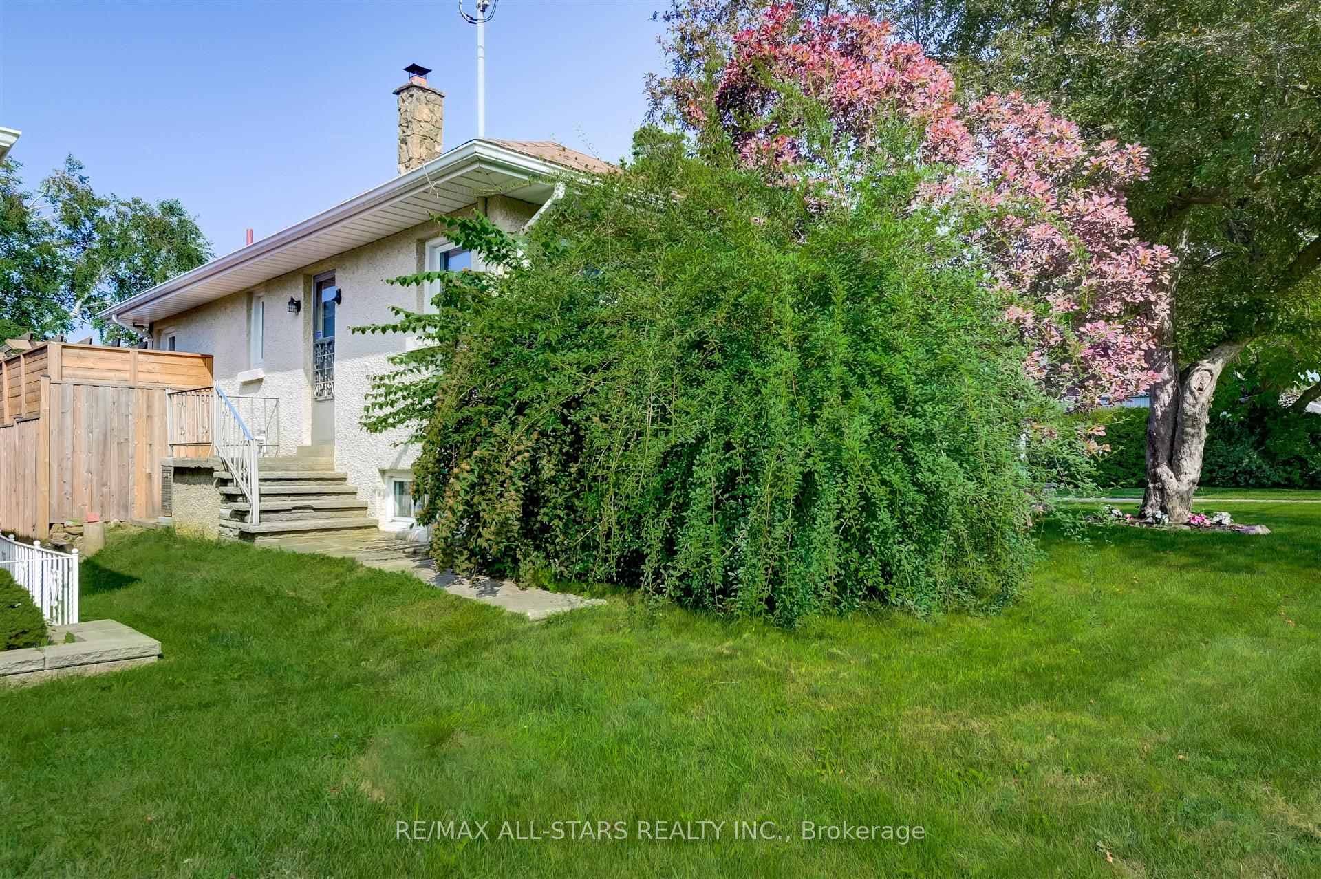 136 Dorset Road photo 3