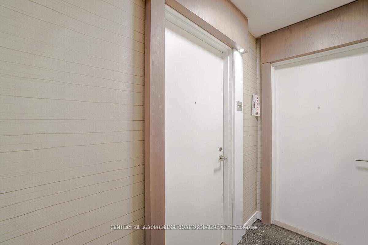 70 Annie Craig Drive Unit 2905 photo 4