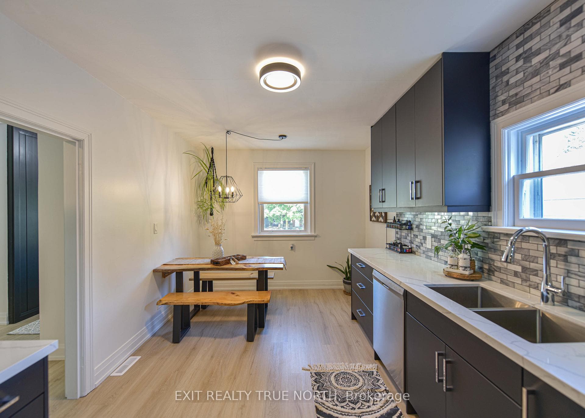 225 WEST Street photo 15